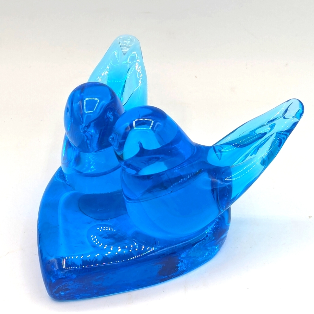 Vintage Titan Art Glass Happy Little Bluebirds Signed 2001